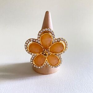 Sz 7 JOAN RIVERS Orange/Peach Stone Daisy Rhinestone Trim Statement Ring Jewelry